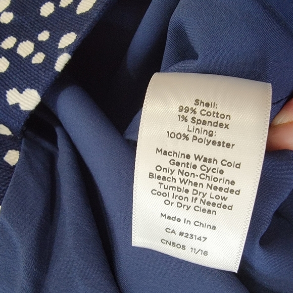 Talbots Navy Polka Dot Skirt Size 8 Front Buttons Cotton Blend - Picture 13 of 15